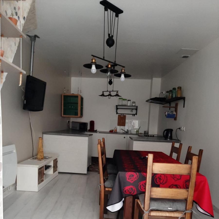 Maisonnette Paulhannaise Luaran gambar